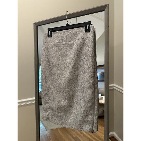 White House Black Market Silver Metallic Side Zipper Tweed Pencil Skirt 6 - Picture 1 of 4